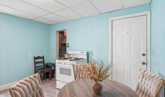 64 Hyde St, Burlington, VT 05401