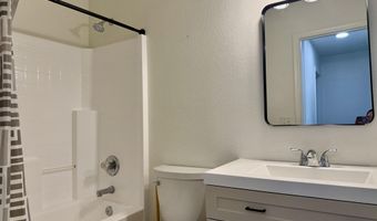 2358 E PEACH TREE Dr, Chandler, AZ 85249