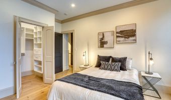 16 Chestnut St, Boston, MA 02129