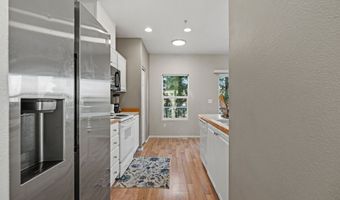 16020 SW AUDUBON St 105, Beaverton, OR 97003