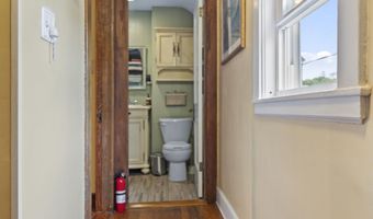 22 Cobb Rd, Bath, ME 04530
