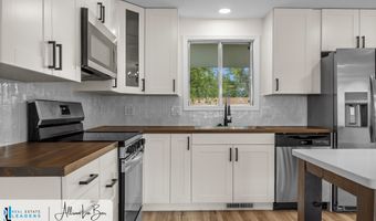 3250 E 12th St, Casper, WY 82609