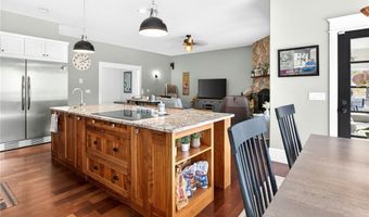 91 Charlestown Beach Rd, Charlestown, RI 02813