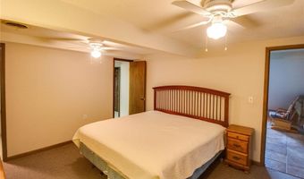 8556 Kee Mac Ln, Alton, IL 62002