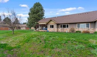 50 Bellflower Ct, Blanchard, ID 83804