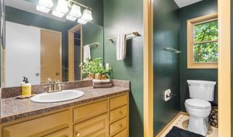 8 Kiswick Cir, Bella Vista, AR 72714