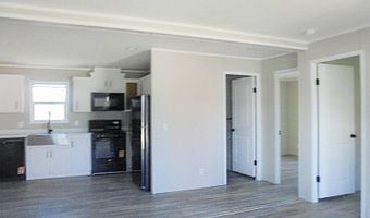 425 S Shoup St 199, Angola, IN 46703