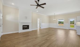 3813 Valley Forge Rd, Aynor, SC 29511