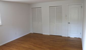 280 E Main St APT A2, Clinton, CT 06413