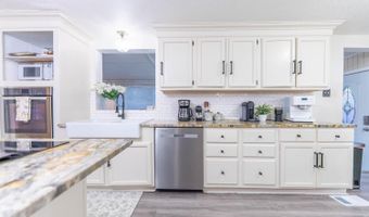 2125 Duffer Ln, Batesville, AR 72501