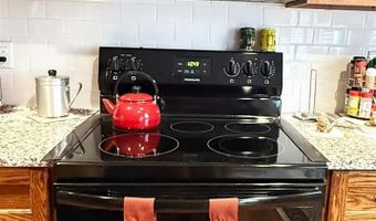 2749 Trent Hatchery Rd, Appomattox, VA 24522