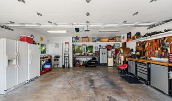 401 N Holokai Rd, Haiku, HI 96708