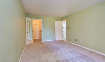 8302 TOBIN Rd 11, Annandale, VA 22003