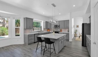5040 W LAREDO St, Chandler, AZ 85226