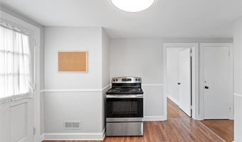 32 Rosemere Dr, East Providence, RI 02914