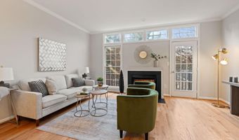 3110- C 9TH Rd N, Arlington, VA 22201