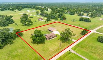 814 Mill Rd, Angleton, TX 77515