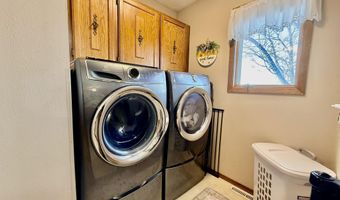 13671 387th Ave, Aberdeen, SD 57401