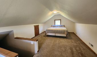 16090 Farm Road 2130, Aurora, MO 65605