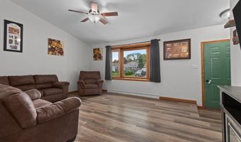 1433 W ROSELAWN Dr, Appleton, WI 54914