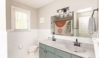 13065 Riverside Ct, Ashland, VA 23005
