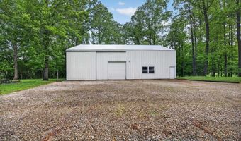 4127 N Northwood Ln, Bloomfield, IN 47424