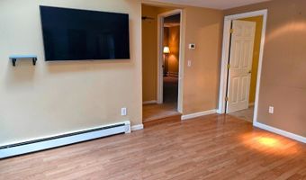 17 Youngs Rd, Andover, NJ 07860