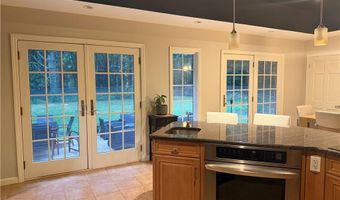 3720 Division Rd, East Greenwich, RI 02818