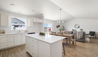 River Ridge Dr Plan: The Poplar, Boardman, OR 97818