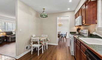 21 Deer Run Dr S, Barnegat, NJ 08005
