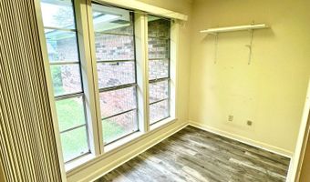 522 Red Oak, Brookhaven, MS 39601