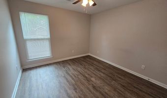 1221 Cherry Ln, Benton, AR 72015