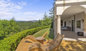 3721 SISKIYOU Hwy, Ashland, OR 97520