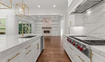 4132 Haverhill, Atlanta, GA 30342