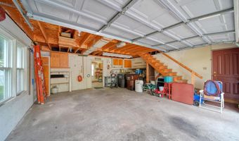 425 W Oregon Rd St, Adrian, MI 49221