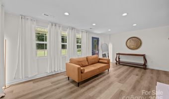 1511 Lisbon Ln, Charlotte, NC 28269