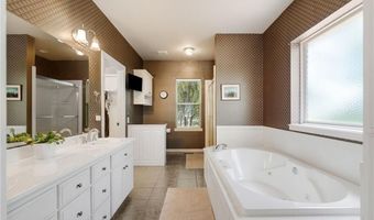 3525 Golf Course Dr, Alma, AR 72921