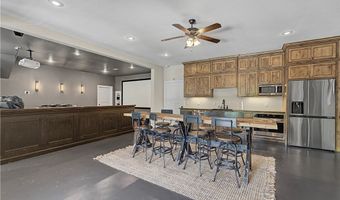 8424 Preston Trl, Bentonville, AR 72712