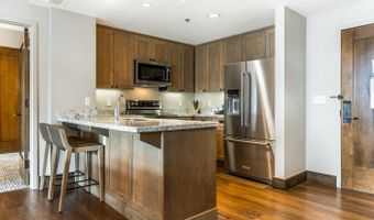 126 Riverfront Ln 204, Avon, CO 81620