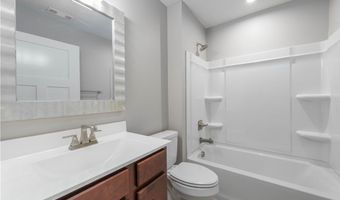 373 Pebble Creek Ct, Amherst, OH 44001