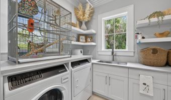 196 Portsmouth Way, Bald Head Island, NC 28461