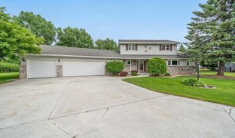 N9640 GINA Drive, Appleton, WI 54915