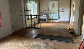 271 Pownal Rd, Auburn, ME 04210