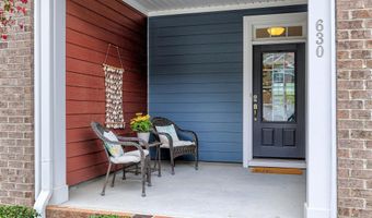 630 Briarcliff St, Apex, NC 27502