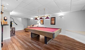 551 Lering Ct, Ballwin, MO 63011