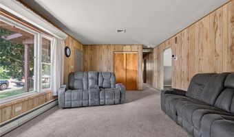 119 N Main St, Alburtis, PA 18011