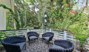 9 Bajala Dr E, Beaufort, SC 29907