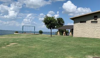 110 Gregory Dr, Heath, TX 75032