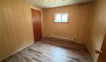 318 Penn Ave 2, Aliquippa, PA 15001