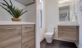 747 S. Cedros Ave, Solana Beach, CA 92075